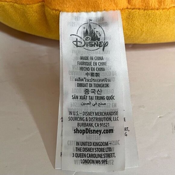 Disney Munchlings Stitch Pineapple Upside Down Cake 18” - Picture 4 of 4